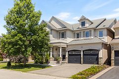 3308 Liptay Avenue, Oakville, ON L6M 0N1