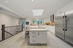 317 Wedgewood Drive, Oakville, ON L6J 4R6
