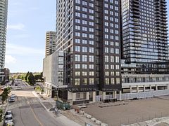 395 Square One Drive 3810, Mississauga, ON L5B 0P6