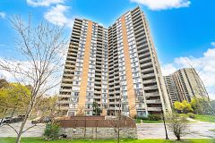10 Martha Eaton Way 1013, Toronto, ON M6M 5B3