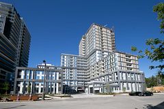 3240 William Coltson Avenue 727, Oakville, ON L6H 8C8