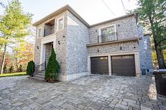 1138 Garden Road, Mississauga, ON L5H 3J6