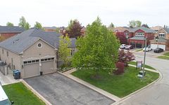 1 Kirkwood Crescent, Caledon, ON L7C 1A5