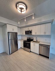 4010 Eglinton Avenue W 1014, Toronto, ON M9A 0G5