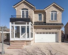 39 Savita Road, Brampton, ON L7A 3V1