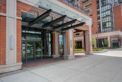 3091 Dufferin Street 613, Toronto, ON M6A 0C4