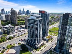 55 Eglinton Avenue W 1602, Mississauga, ON L5R 0E5