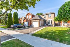 6369 Longspur Road, Mississauga, ON L5N 6H1