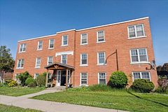 133 North Service Road E 5, Oakville, ON L6H 1A3