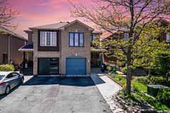 7 Roadmaster Lane, Brampton, ON L7A 3A9