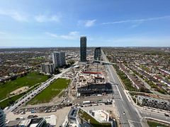 3900 Confederation Parkway 3208, Mississauga, ON L5B 0L4