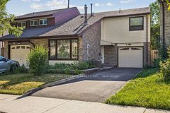 7 Pumfrey Crescent, Toronto, ON M9V 4L5