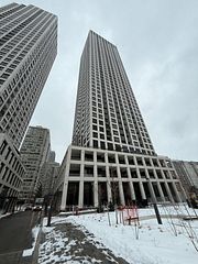 30 Elm Drive W 2507, Mississauga, ON L5B 0N6