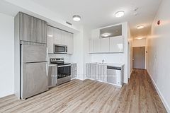3020 Dundas Street W 204, Toronto, ON M6P 1Z3
