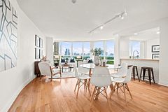 50 Eglinton Avenue W 607, Mississauga, ON L5R 3P5