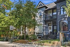 31 Sorauren Avenue, Toronto, ON M6R 2C8