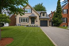 62 Lynngrove Avenue, Toronto, ON M8X 1M9