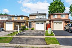 9 Windwood Drive, Toronto, ON M9W 6B8