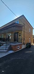 187 Epsom Downs Drive Main, Toronto, ON M3M 1S8