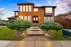 39 Banner Road, Brampton, ON L6X 4K8