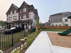 5970 Saigon Street, Mississauga, ON L5V 0E9