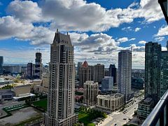 4130 Parkside Village Drive 3004, Mississauga, ON L5B 0L7