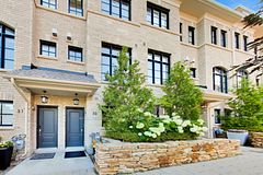 80 Daisy Avenue 30, Toronto, ON M8W 0B7
