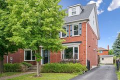 2456 Sixth Line, Oakville, ON L6H 5Z8