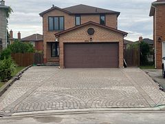 3271 Pilcom Crescent Lower, Mississauga, ON L5B 3X5