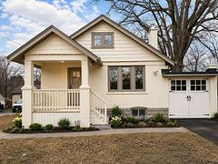 1561 Hurontario Street, Mississauga, ON L5G 3H7