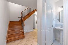 405 Hyacinthe Boulevard TH#12, Mississauga, ON L5A 3N1