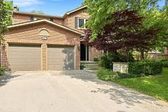 287 Royal Albert Court, Oakville, ON L6H 3A7