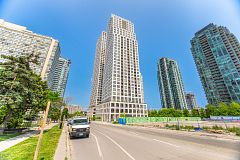 36 Elm Drive W 606, Mississauga, ON L5B 0N3