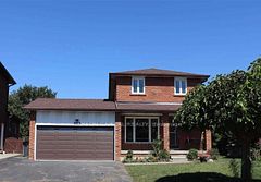 3210 Fairfox Crescent, Mississauga, ON L4X 2V8