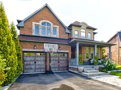 2380 Gladacres Lane, Oakville, ON L6M 0G4