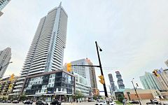 4065 Confederation Parkway 1704, Mississauga, ON L5B 0L4
