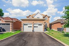 27 Colleyville Street, Brampton, ON L7A 1H7