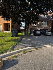 5309 Ferret Court Ground floor, Mississauga, ON L4Z 3M4