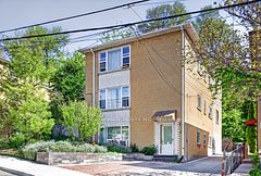 177 Varsity Road, Toronto, ON M6S 4P5