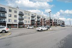58 Sky Harbour Drive 402, Brampton, ON L6Y 6J1