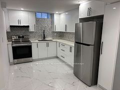 308 Callaghan Crescent, Oakville, ON L6H 5H6
