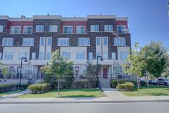 100 Long Branch Avenue 33, Toronto, ON M8W 1N6