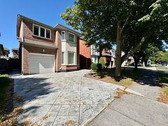 2052 Oak Bliss Crescent, Oakville, ON L6M 3K4
