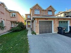 1377 Inuit Trail, Mississauga, ON L5N 7R8