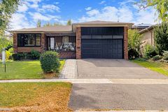 2240 Springfield Court, Mississauga, ON L5K 1V4