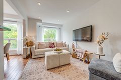 7284 Bellshire Gate 43, Mississauga, ON L5N 8E4