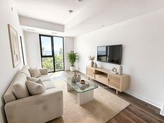 2075 Lakeshore Road 310, Burlington, ON L7R 1E2