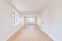 171 Gamma Street 3, Toronto, ON M8W 4G3