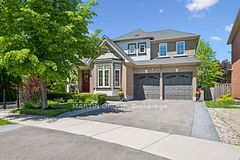 2283 Briargrove Circle, Oakville, ON L6M 5A5