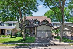 1087 Fairbanks Place, Oakville, ON L6H 2X1